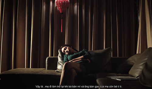 Elly Trần xúc động kể lại những tháng ngày khó khăn khi phải xa con đi kiếm sống - 4