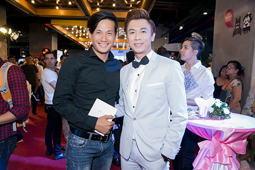 Hồ Việt Trung bảnh bao bên Tú Vi trong lần đầu đóng phim - 4