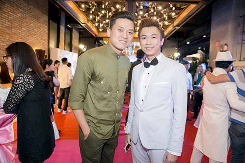 Hồ Việt Trung bảnh bao bên Tú Vi trong lần đầu đóng phim - 9