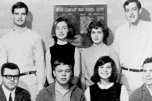 Những điều ít biết về tuổi trẻ hào hùng của bà Hillary Clinton (P.1) - 4