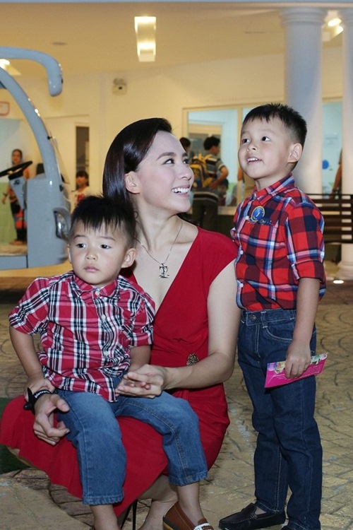 4 Á hậu Việt chọn cuộc sống yên phận sau khi lấy chồng giàu - 5