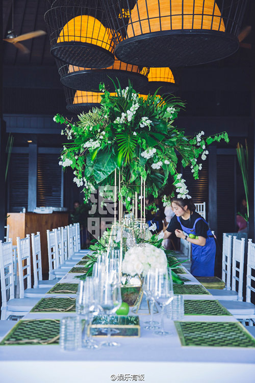 Hoắc Kiến Hoa nắm chặt tay Lâm Tâm Như trong tiệc trước đám cưới - 16