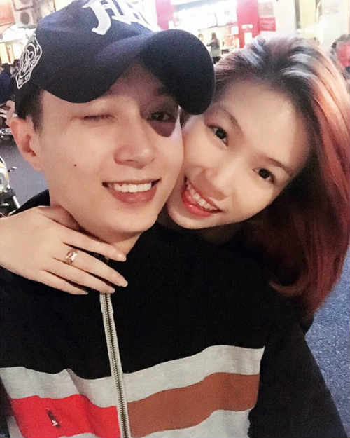 Bức ảnh quot;cô gái đút cho người yêu ănquot; gây xôn xao - 3