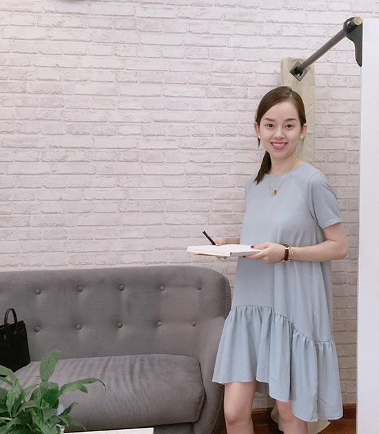 Thời trang sao Việt đẹp tuần qua: Ly Kute hút fan ầm ầm khi khoe dáng sau sinh - 2