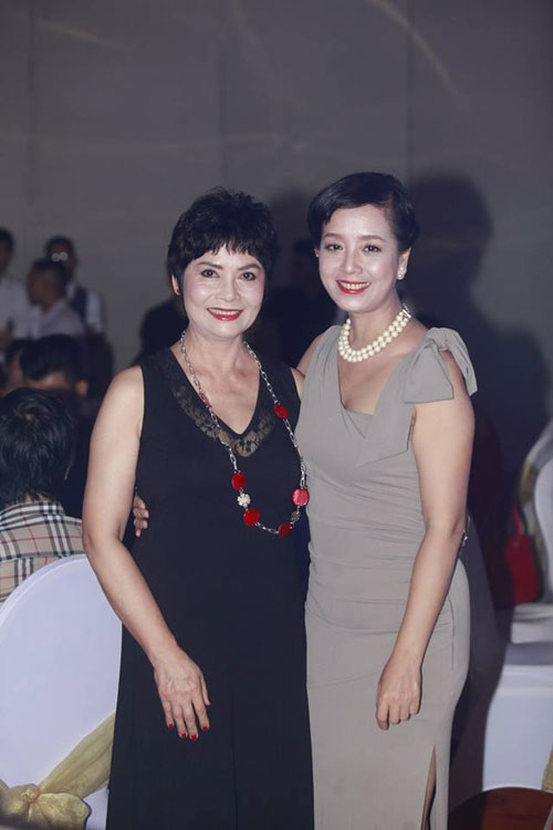 Chiều Xuân không ngại đọ sắc với Huyền My, mặc khoảng cách 20 tuổi - 3