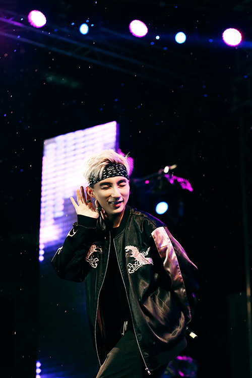 Thanh Duy Idol bị quot;ném đáquot; vì quot;đá xéoquot; hit mới của Sơn Tùng M-TP - 3