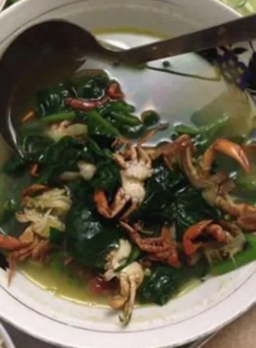 Hết nhổ trụi đầu vịt đến bát canh cua ra mắt nhà chồng khiến dân mạng bấn loạn - 3