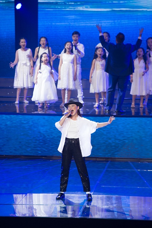 X-Factor: Khánh Thi xuất hiện gợi cảm - Minh Như quot;gây sốtquot; với hit của Hari Won - 6