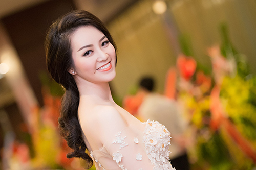 Nhan sắc ngọt ngào của Á hậu duy nhất ở Đài truyền hình trung ương - 3