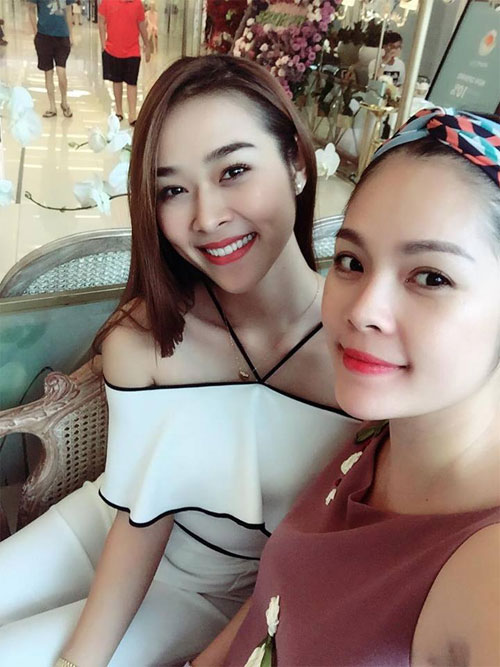 Chồng Hồng Nhung - Người quot;lặng lẽquot; sau những bức hình đáng yêu của 3 mẹ con - 15