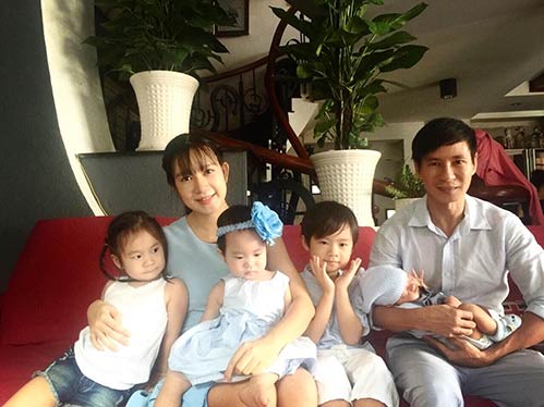 Con thứ 4 của Lý Hải - Minh Hà đáng yêu trong tiệc đầy tháng - 7