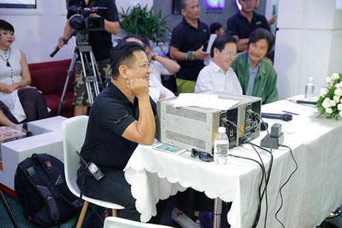 Dàn diễn viên trẻ hào hứng casting phim “Cali mùa hoa vàng” - 8