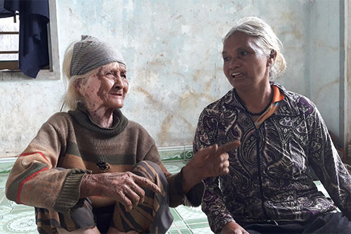 Người sống bị khai tử để rút tiền mai táng phí - 1