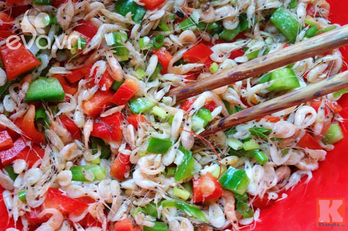 Dân dã, lạ miệng với nộm tép - 4