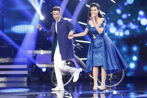 Vietnam Idol: Đông Nhi đẹp quot;hớp hồnquot;, Janice Phương khiến Thu Minh khâm phục - 7