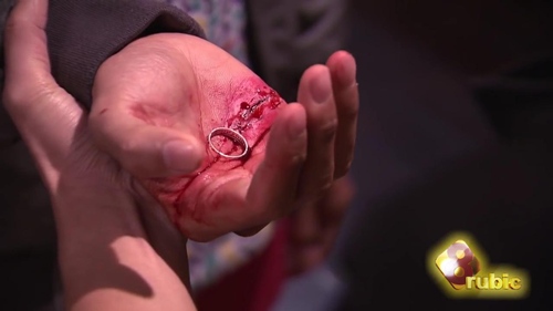 Zippo, mù tạt và em: Vân Hugo “lồng lộn” khi bị Hồng Đăng từ chối - 3