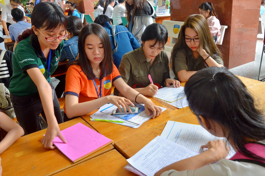 Điểm chuẩn 2016: Ngành “hot” giữ nguyên vị thế - 1