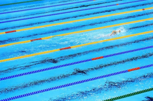 Nữ kình ngư Katie Ledecky: 19 tuổi và 13 kỷ lục thế giới bơi lội! - 2