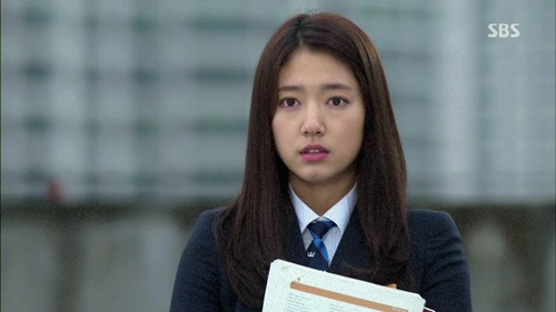 Diễn xuất gây tranh cãi của 3 nữ chính phim Hàn hot nhất gần đây - 4