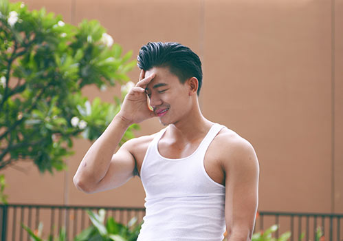 Hiếu Nguyễn mạnh mẽ, nam tính quot;khó cưỡngquot; với bụng 6 múi - 3