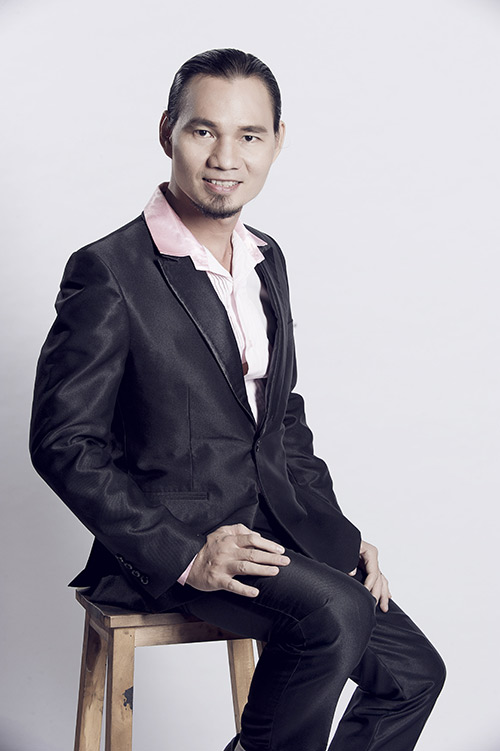 Thuỵ Vũ nhóm ACamp;M có cuộc sống bình dị bên vợ và 4 con - 8