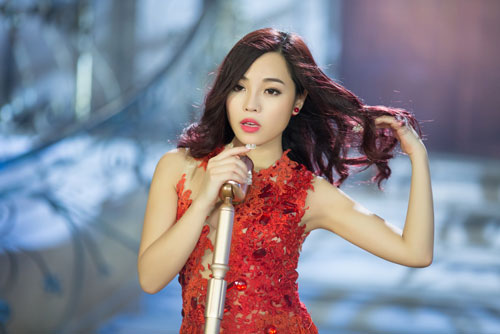 Bản sao Ngọc Khuê tại Sao Mai 2015 may mắn được Tú Dưa quot;đỡ đầuquot; - 3