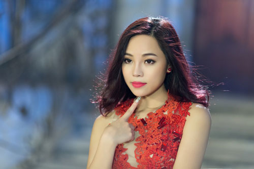 Bản sao Ngọc Khuê tại Sao Mai 2015 may mắn được Tú Dưa quot;đỡ đầuquot; - 5