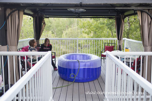 Ca đẻ thường giữa thiên nhiên quá lạ lẫm với mẹ Việt - 2