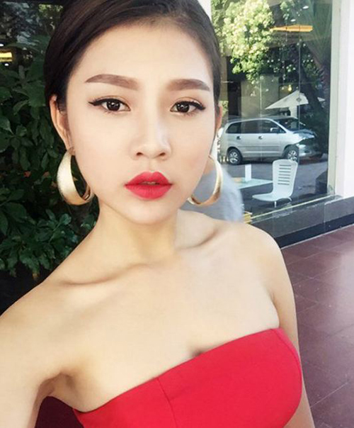 Hóa ra đã từng có một Chúng Huyền Thanh gầy gò, mảnh mai như thế - 8