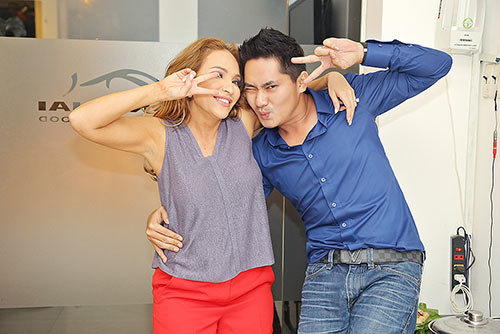 Minh Luân ôm eo Trác Thúy Miêu đầy tình tứ trong tiệc mừng - 10