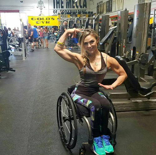 Ngả mũ thực sự trước cô gái đam mê tập gym dù liệt nửa người - 1