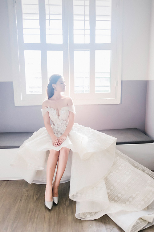Khánh Hiền khoe nụ cười trong trẻo tựa hạt sương mai - 9