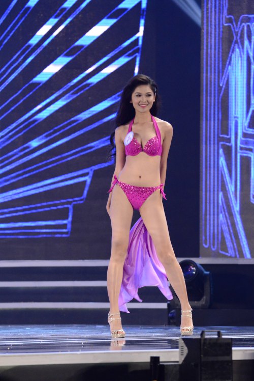 Đỗ Mỹ Linh rạng rỡ đăng quang Hoa hậu Việt Nam 2016 - 8