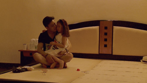 Vỡ òa giây phút bố con Hồng Đăng được quay trở lại Bố ơi mùa 3 - 3