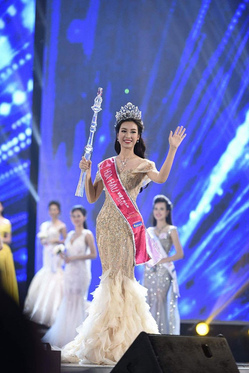 Hoa hậu Việt Nam 2016: HH Đỗ Mỹ Linh dính nghi án sửa răng - 1