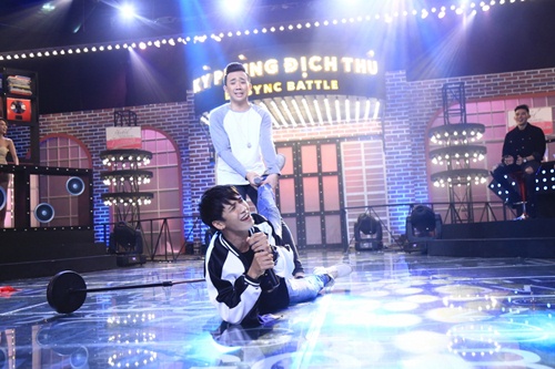 Kỳ Phùng Địch Thủ: Trấn Thành gọi cựu thành viên 365 là quot;hot dogquot; - 6