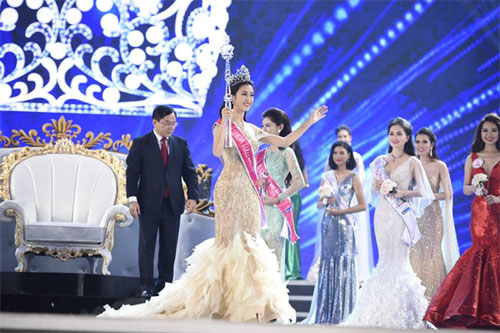 Những quot;điểm trừquot; của Chung kết Hoa hậu Việt Nam 2016 - 1