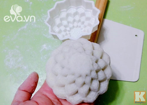 Thích mê bánh Trung thu dẻo nhân khoai môn - 9