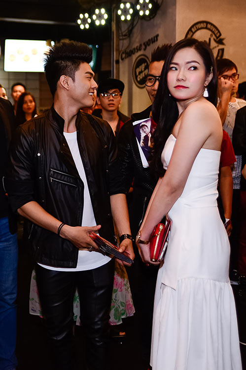 Hậu ly hôn, Lâm Vinh Hải và vợ vẫn sóng đôi đi xem phim - 3