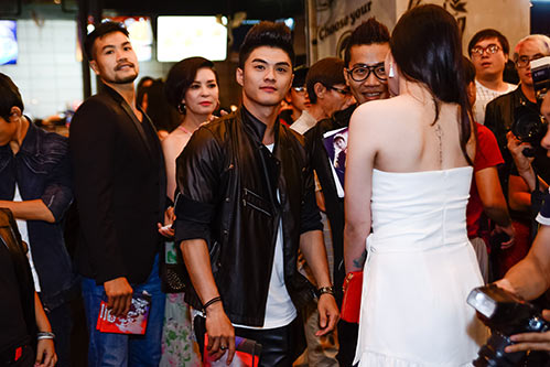 Hậu ly hôn, Lâm Vinh Hải và vợ vẫn sóng đôi đi xem phim - 4