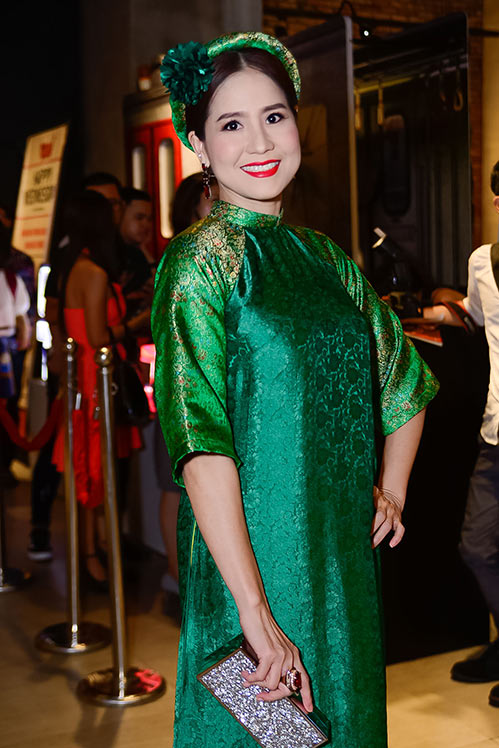 Hậu ly hôn, Lâm Vinh Hải và vợ vẫn sóng đôi đi xem phim - 12