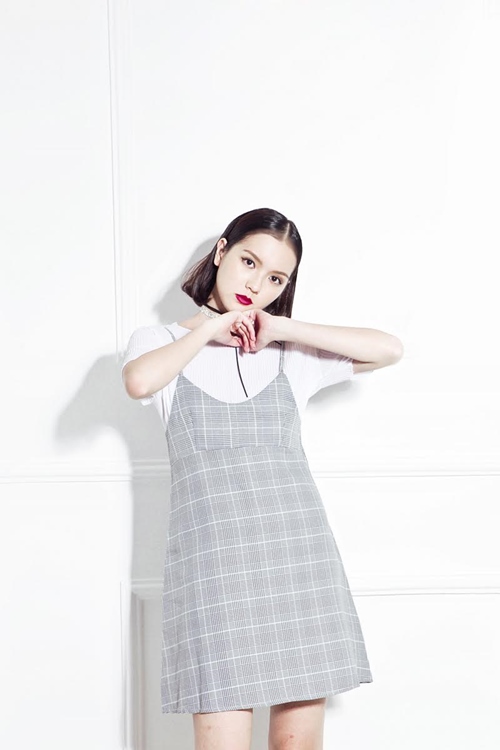 Áo thun nữ in chữ ngắn tay màu xanh ASM15-21 | Thời trang công sở K&K  Fashion