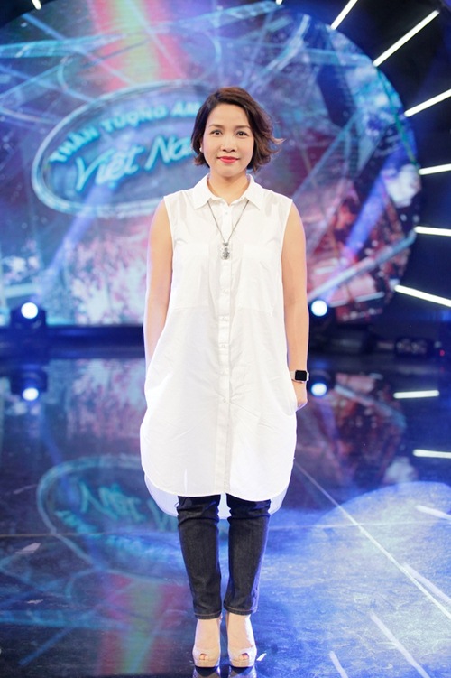 Diva Mỹ Linh xinh đẹp đi dạy hát cho thí sinh Vietnam Idol - 1