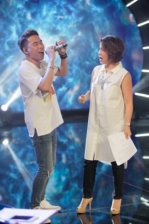 Diva Mỹ Linh xinh đẹp đi dạy hát cho thí sinh Vietnam Idol - 11