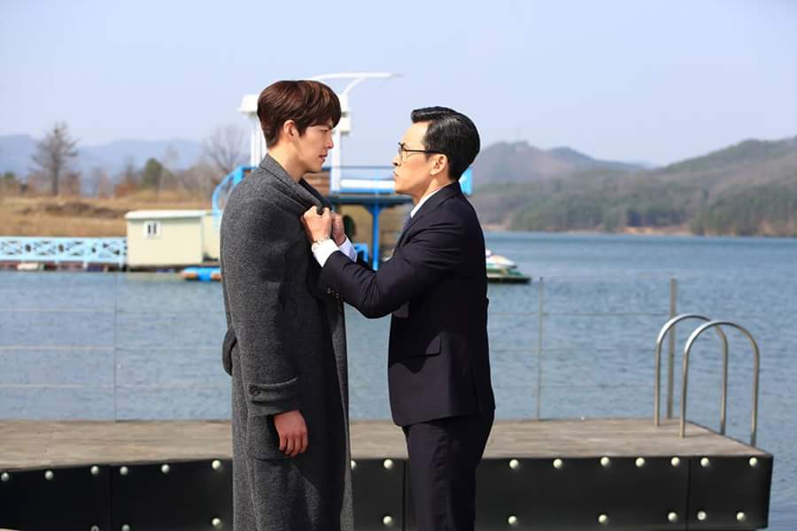 quot;Yêu không kiểm soát” tập 17: Suzy vô tư ôm bạn trai ngủ suốt đêm - 7