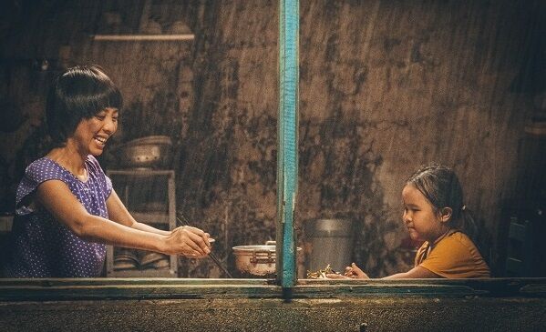 quot;Nắngquot;: Phim gia đình ai xem rồi cũng khóc! - 3