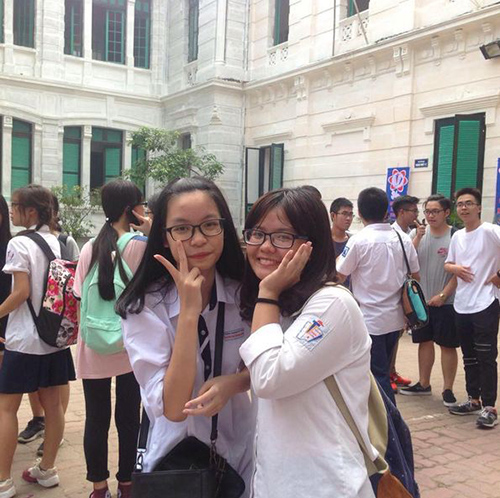 Em gái 15 tuổi nhưng sở hữu chiều cao khủng của HH Đỗ Mỹ Linh - 5