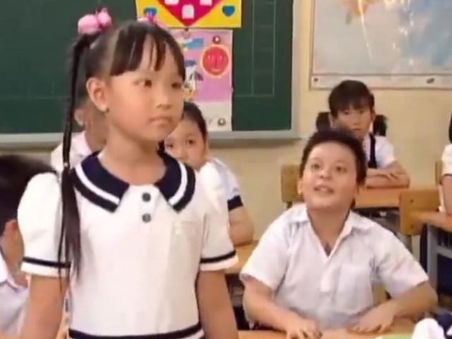 Cười ra nước mắt với bài văn tả bá đạo về con gà