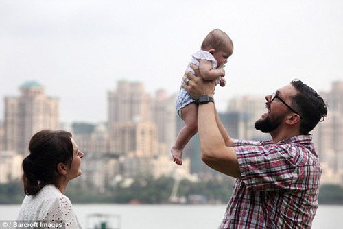 Chi nửa tỷ để sinh con, cặp đôi #039;mất ăn mất ngủ#039; vì nguy cơ phải bỏ lại con - 2