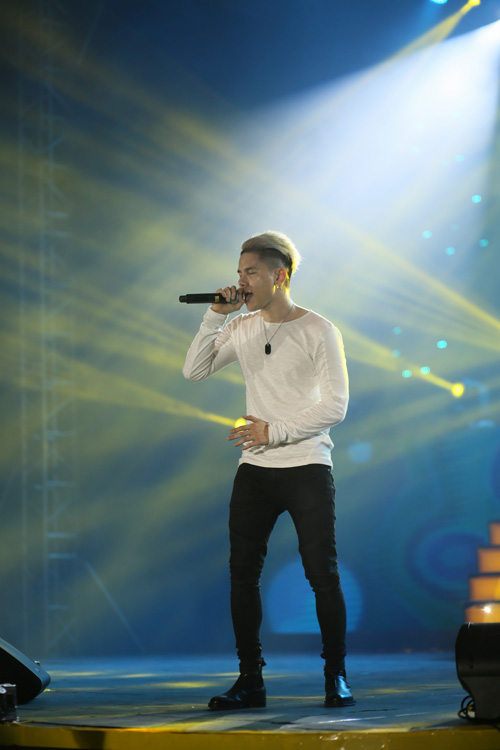 Đông Nhi - Miu Lê - Đinh Hương khiến fan Đà Nẵng phát cuồng - 6